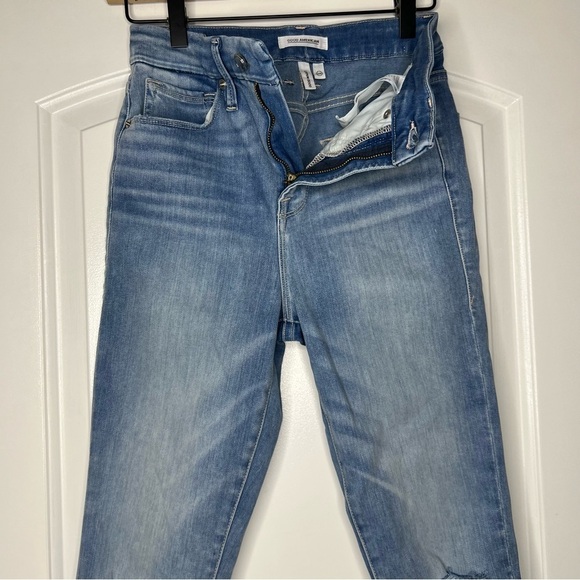 Good American good waist skinny jeans size 26 light wash distressed - Picture 8 of 10